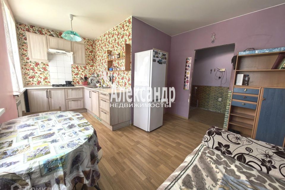Продаётся 1-комнатная квартира, 41.6 м²