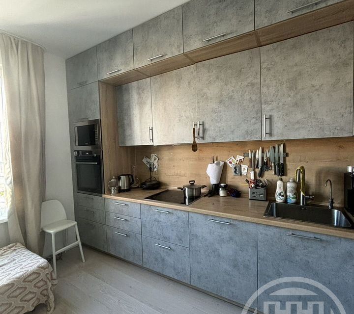 Продаётся 2-комнатная квартира, 56 м²