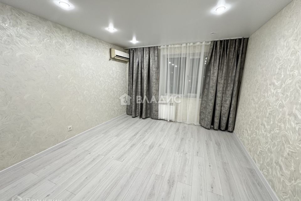 Продаётся 1-комнатная квартира, 35.7 м²
