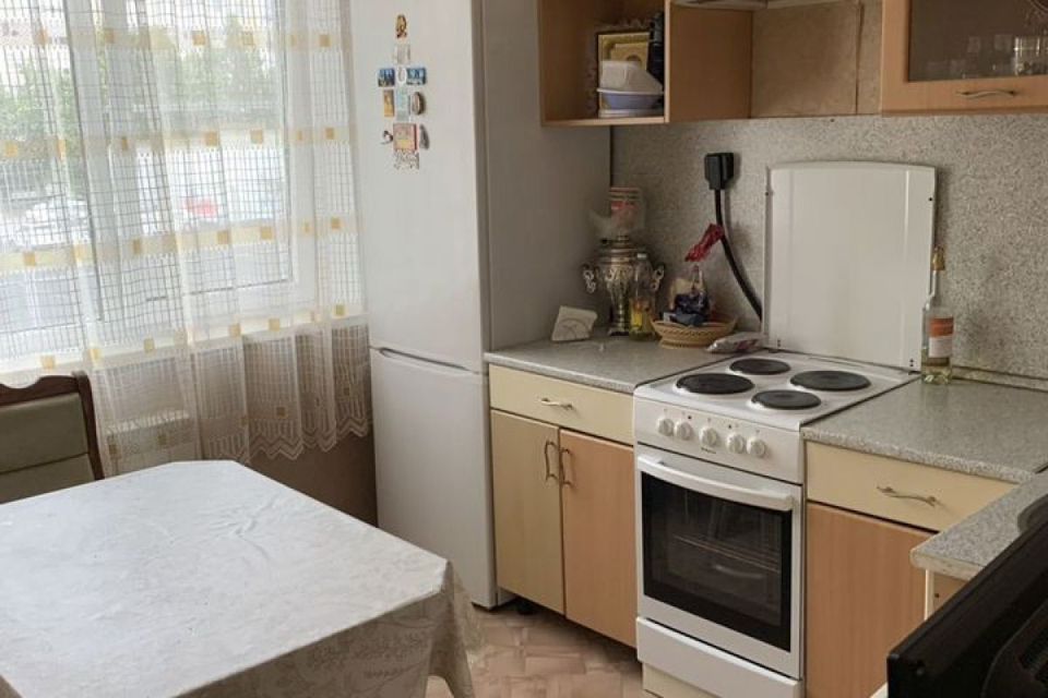 Продаётся 3-комнатная квартира, 64 м²