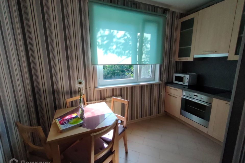 Сдаётся 1-комнатная квартира, 37 м²