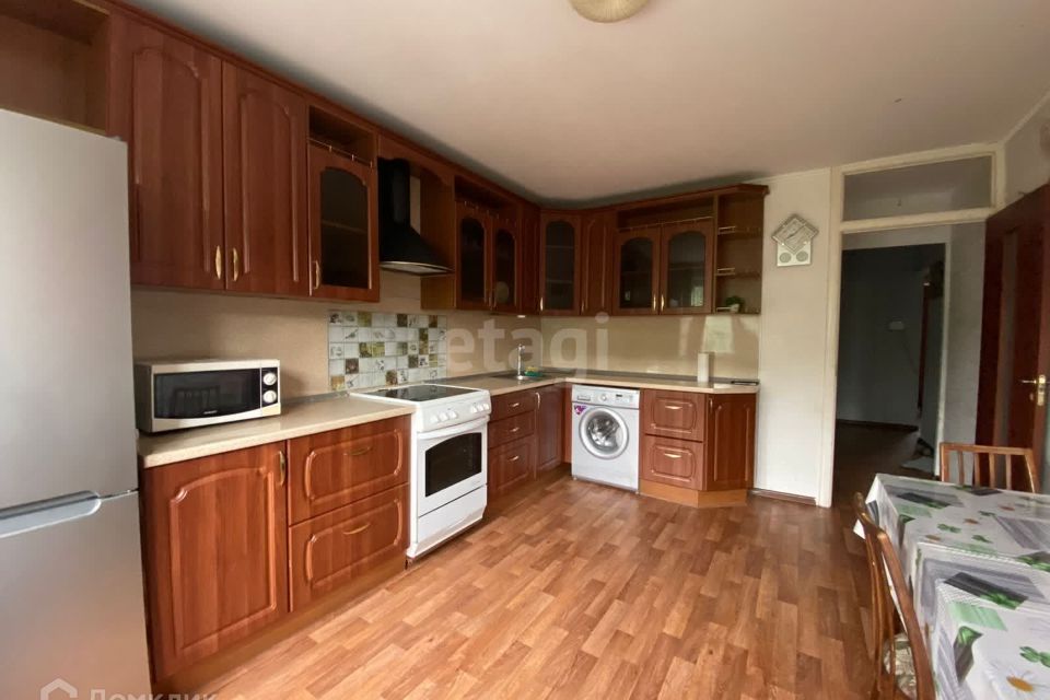Продаётся 2-комнатная квартира, 64.6 м²