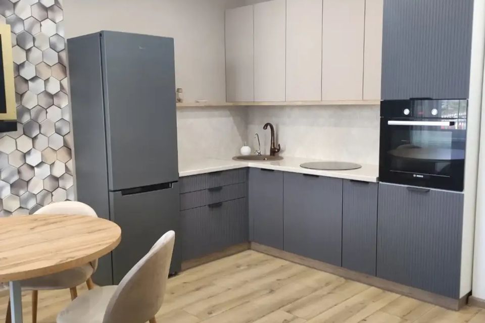Продаётся 1-комнатная квартира, 41.2 м²