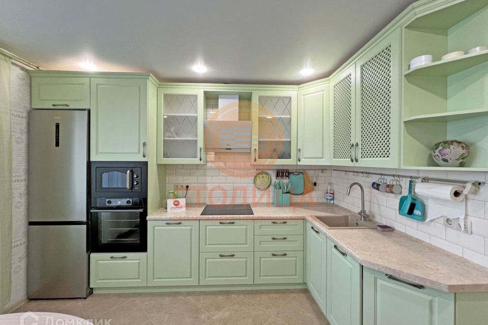 Сдаётся 2-комнатная квартира, 65 м²