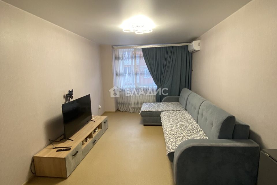 Продаётся 3-комнатная квартира, 72.6 м²