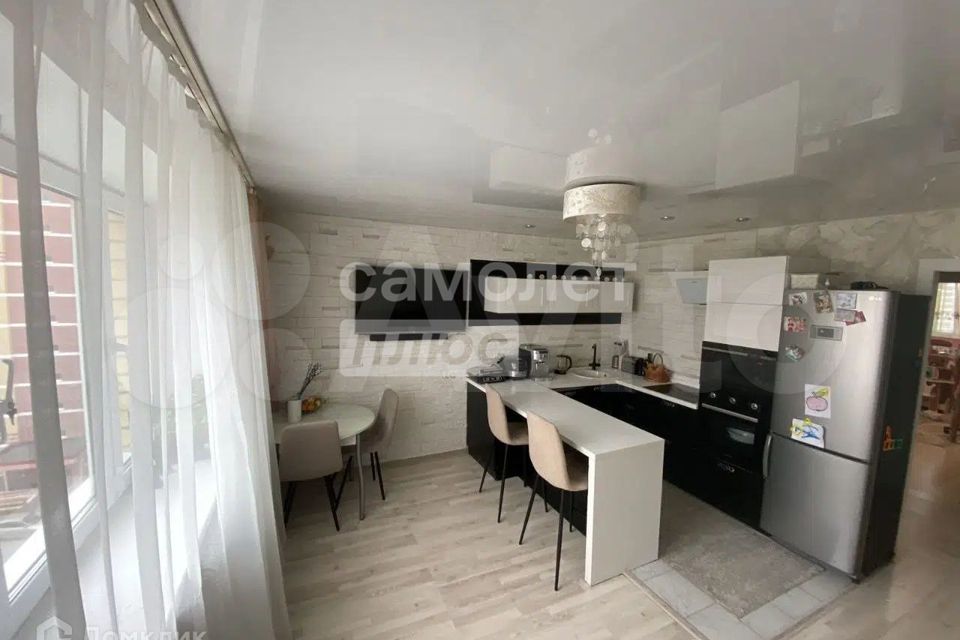 Продаётся 2-комнатная квартира, 52.3 м²