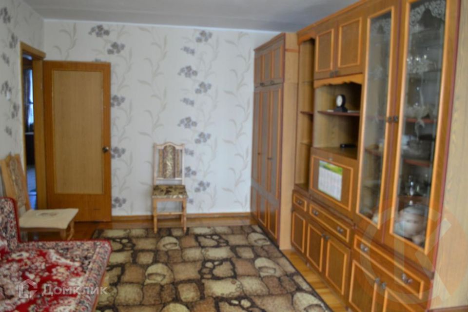 Продаётся 3-комнатная квартира, 63.8 м²