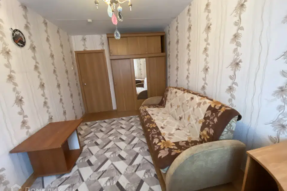 Продаётся комната в 3-комн. квартире, 13.2 м²