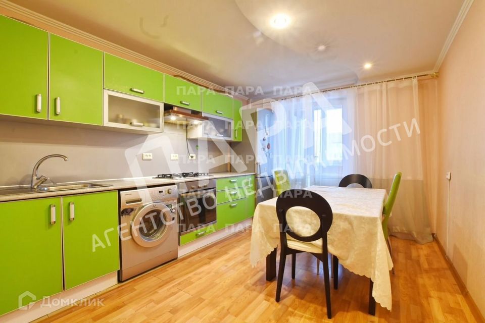 Продаётся 3-комнатная квартира, 95.8 м²
