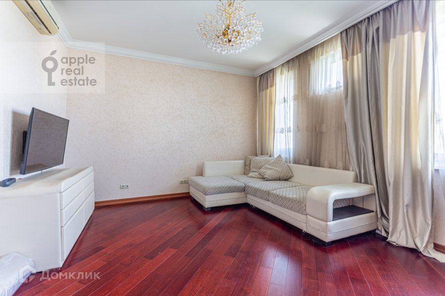 Сдаётся 4-комнатная квартира, 114 м²