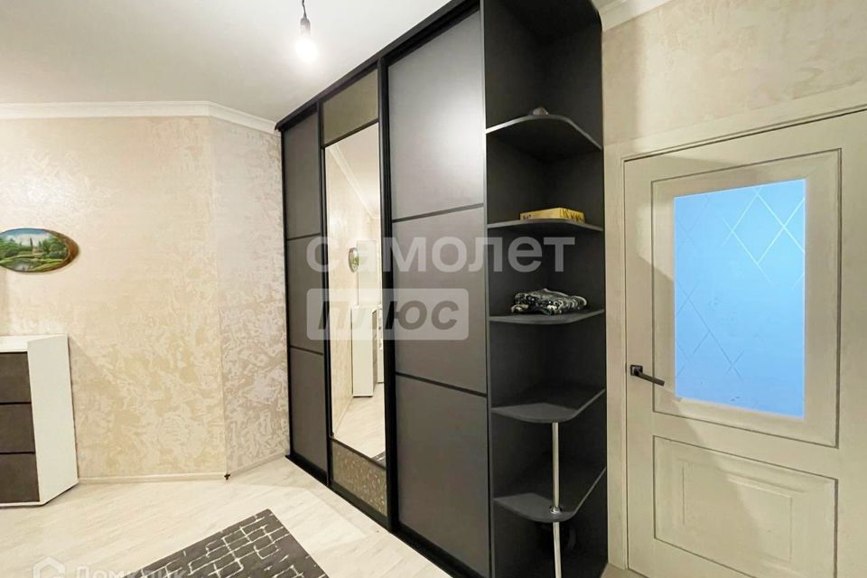 Продаётся 3-комнатная квартира, 56 м²