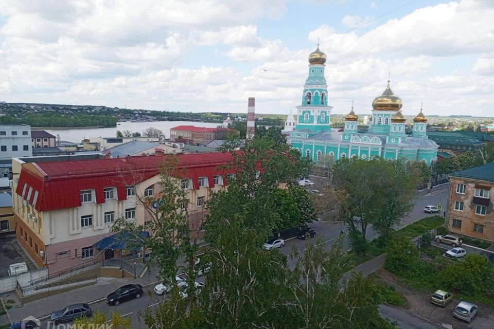 Продаётся 3-комнатная квартира, 54 м²