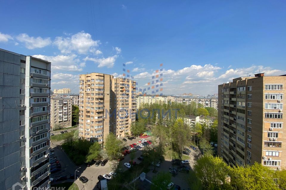 Продаётся 5-комнатная квартира, 196.1 м²