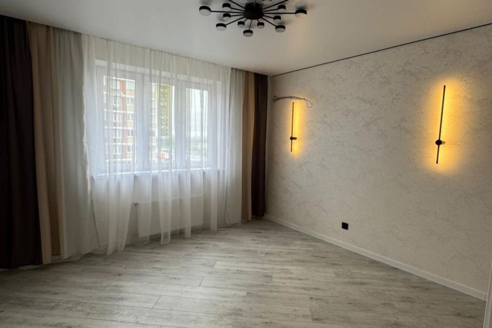 Продаётся 1-комнатная квартира, 37 м²
