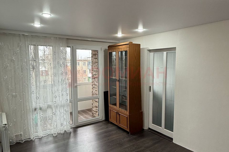 Продаётся 2-комнатная квартира, 42.7 м²