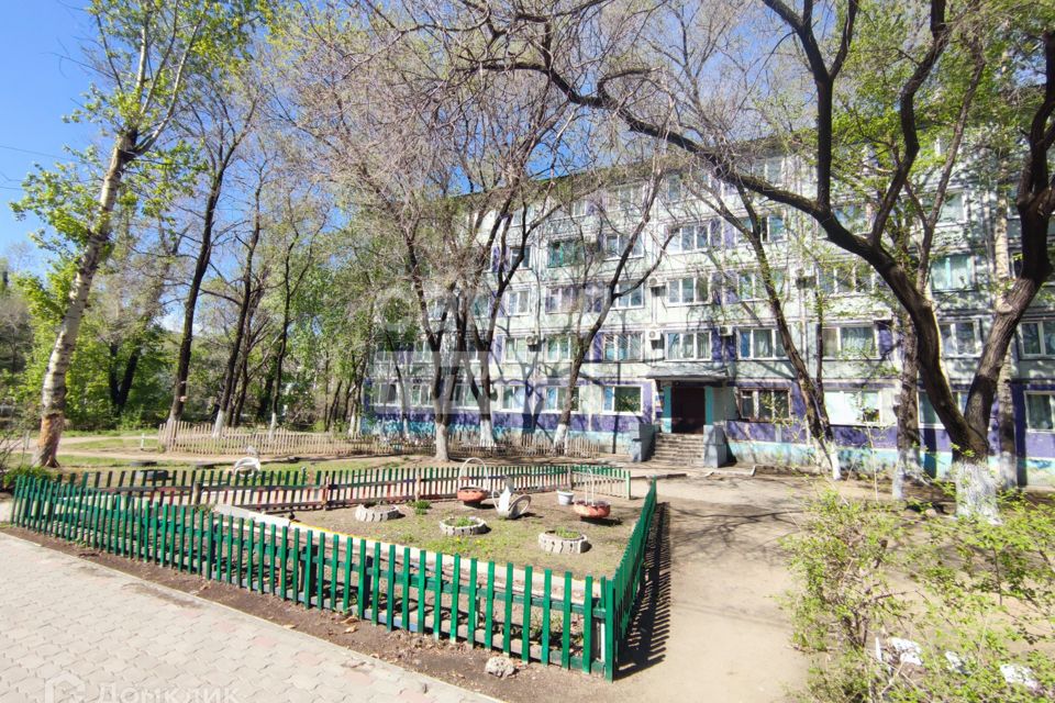 Продаётся комната в 5-комн. квартире, 10.9 м²