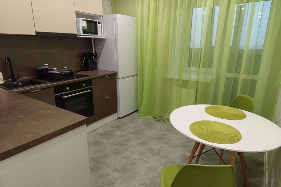 Продаётся 2-комнатная квартира, 65 м²