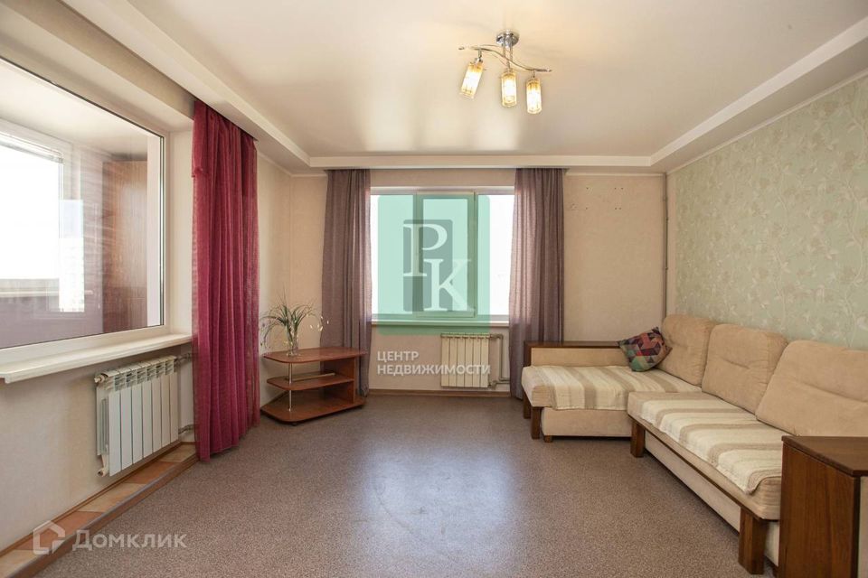 Продаётся 1-комнатная квартира, 40.4 м²