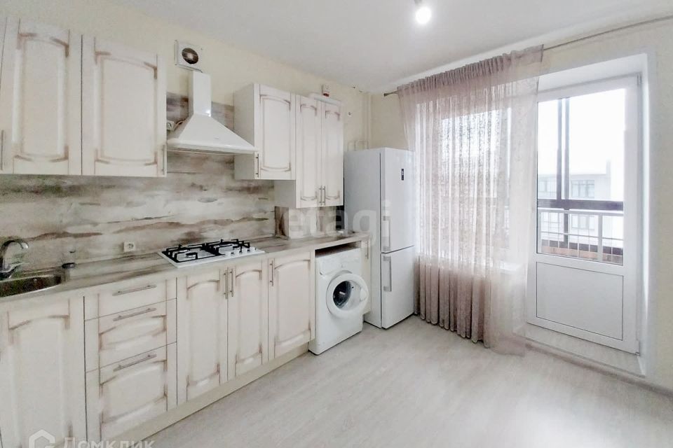 Продаётся 1-комнатная квартира, 38.2 м²