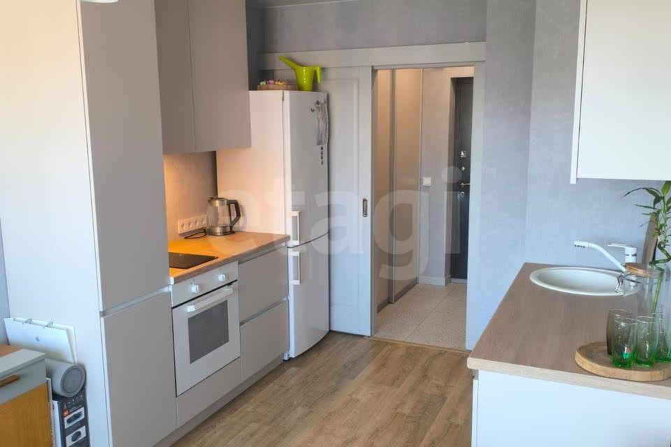 Продаётся 1-комнатная квартира, 41 м²