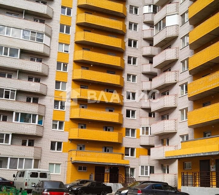 Продаётся 2-комнатная квартира, 77.1 м²