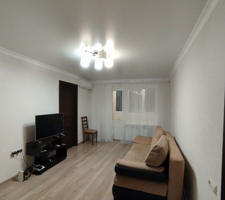 Продаётся 3-комнатная квартира, 60 м²