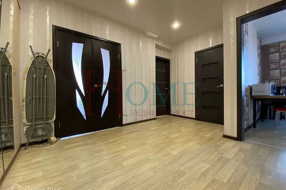 Сдаётся 2-комнатная квартира, 58 м²