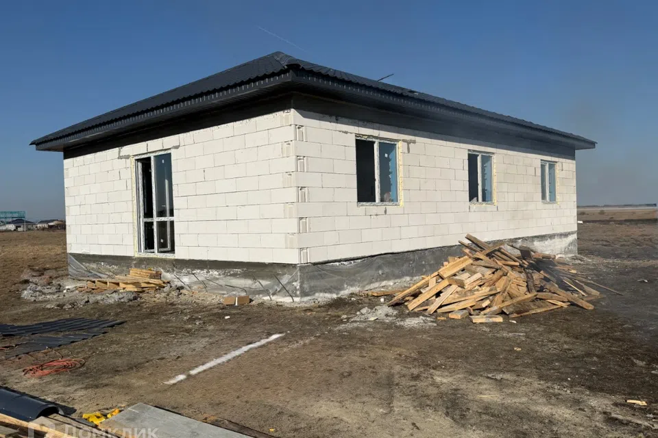 Продаётся 1-этажный дом, 110 м²