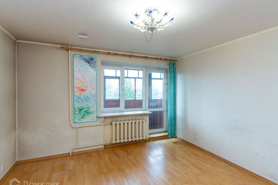 Продаётся 4-комнатная квартира, 70.9 м²