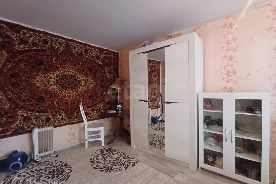 Продаётся 2-комнатная квартира, 43.8 м²