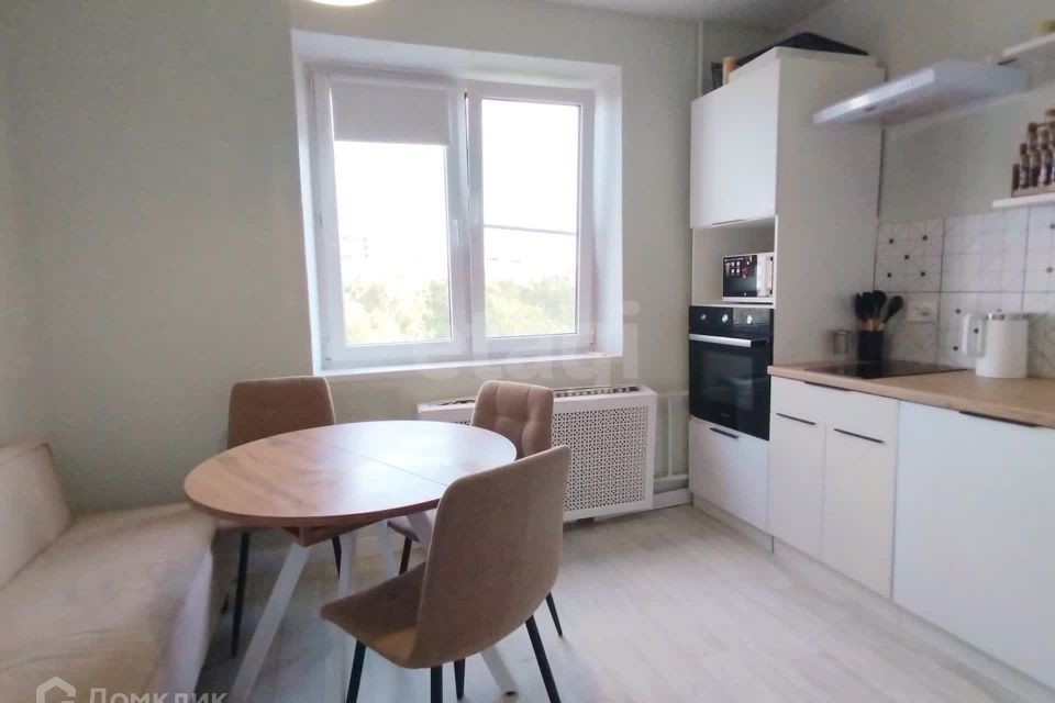 Продаётся 1-комнатная квартира, 37.1 м²