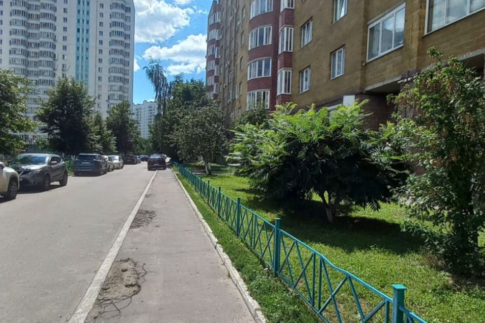 Продаётся 1-комнатная квартира, 50.4 м²