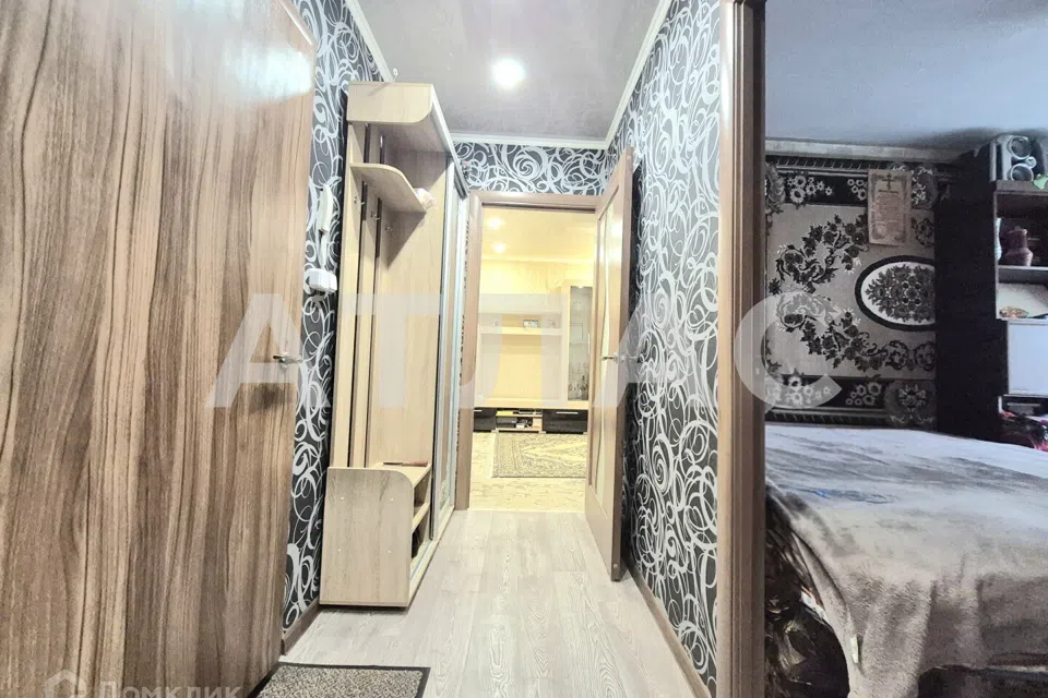 Продаётся 3-комнатная квартира, 57.3 м²