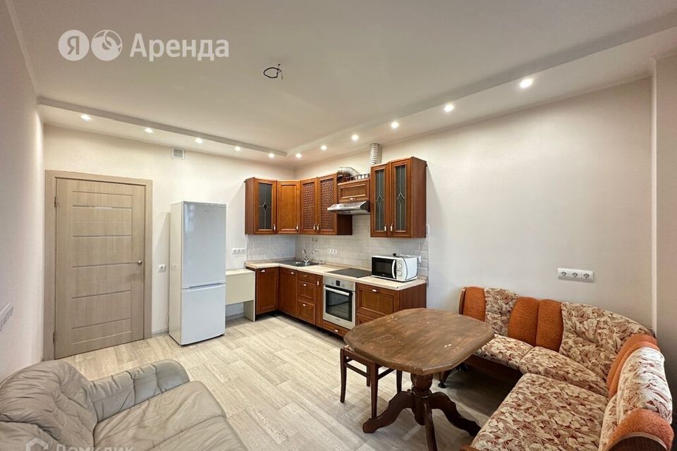 Сдаётся 3-комнатная квартира, 90 м²