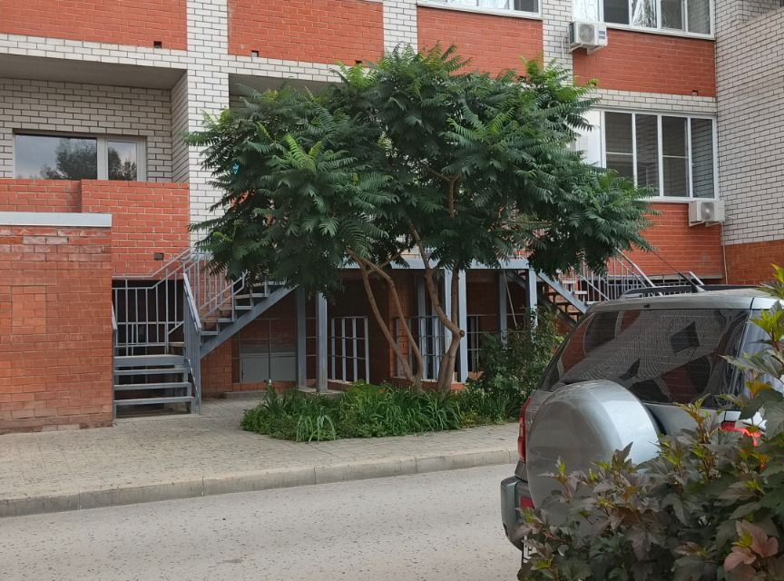Продаётся 1-комнатная квартира, 37.7 м²