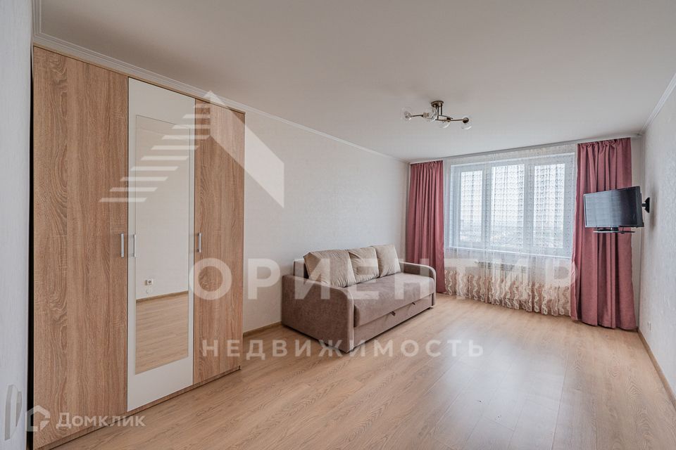 Сдаётся 1-комнатная квартира, 42.4 м²