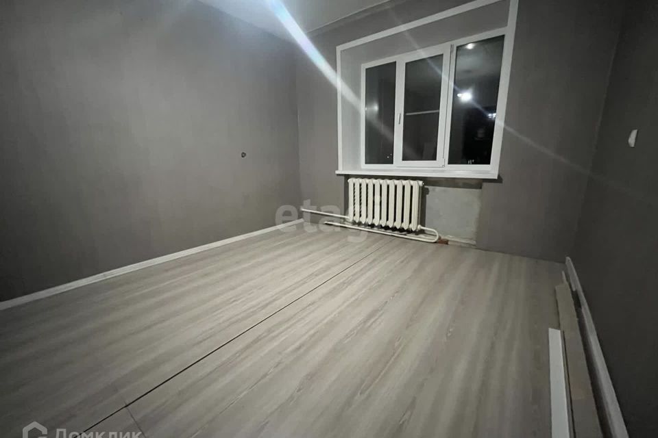 Продаётся комната в 1-комн. квартире, 13 м²