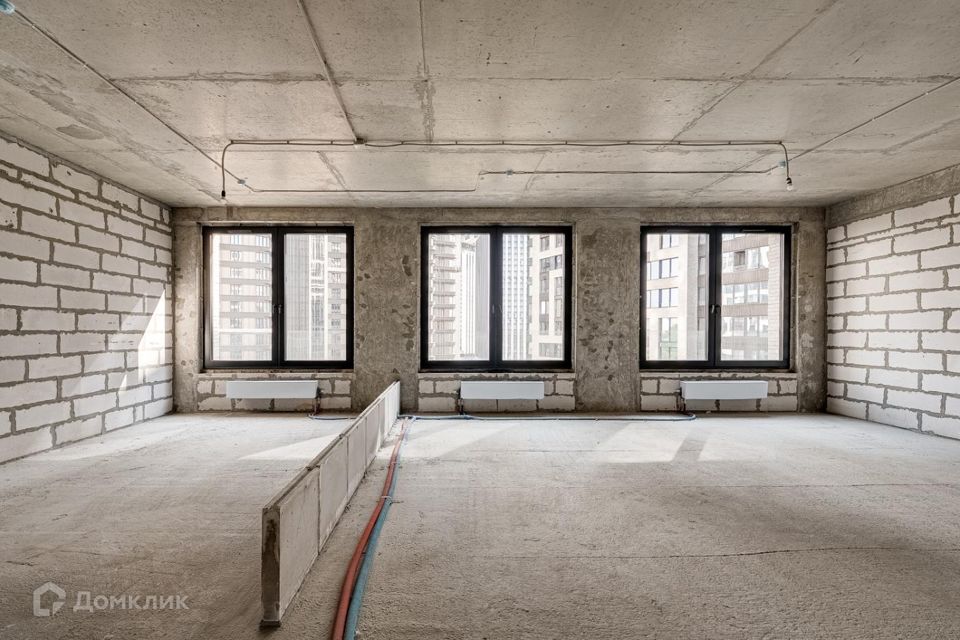 Продаётся 3-комнатная квартира, 66.9 м²