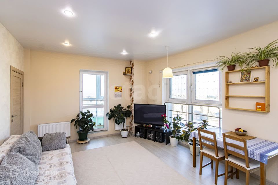 Продаётся 2-комнатная квартира, 78.7 м²