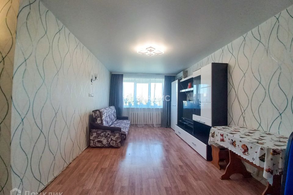Продаётся 3-комнатная квартира, 58.2 м²