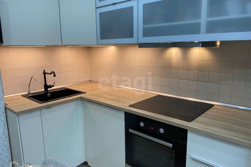 Продаётся 1-комнатная квартира, 38.6 м²
