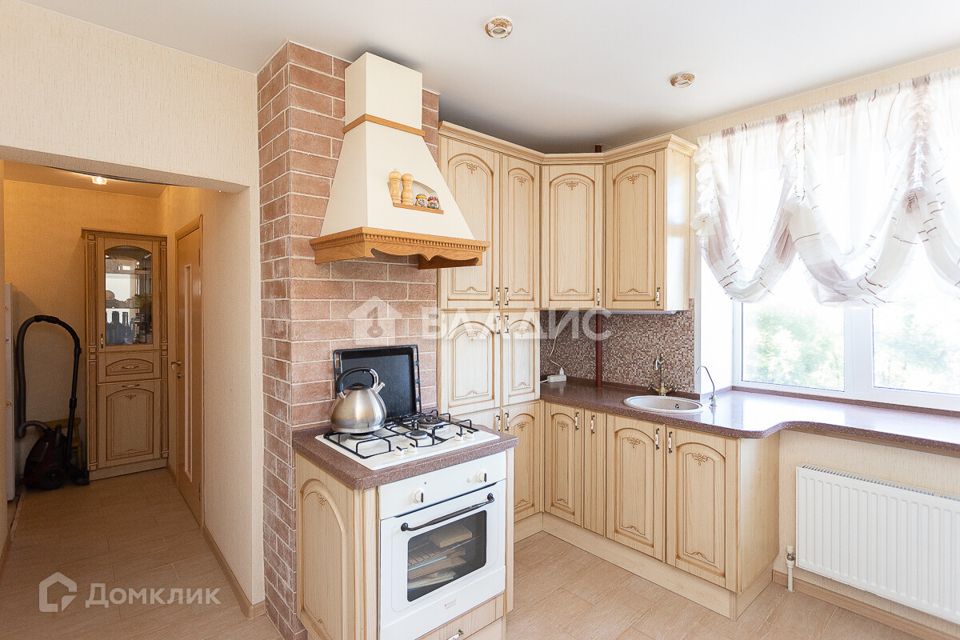 Продаётся 2-комнатная квартира, 62.8 м²