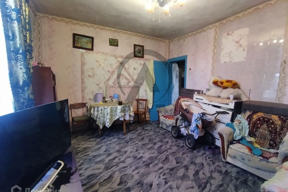 Продаётся 3-комнатная квартира, 40.8 м²