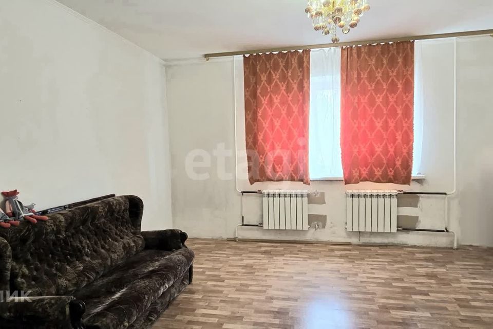 Продаётся 2-комнатная квартира, 70.7 м²