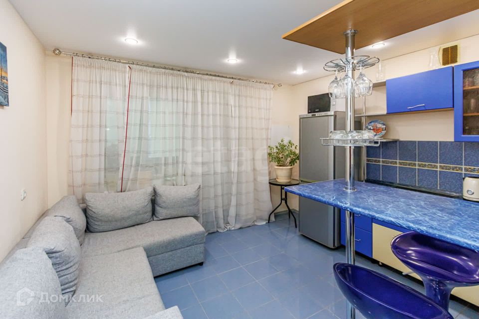 Продаётся 1-комнатная квартира, 42.1 м²