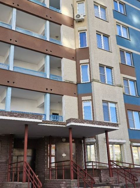 Продаётся 2-комнатная квартира, 67.1 м²