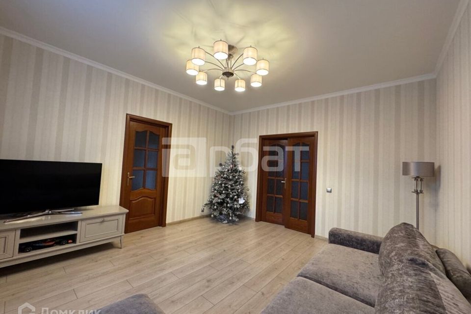 Продаётся 3-комнатная квартира, 83 м²