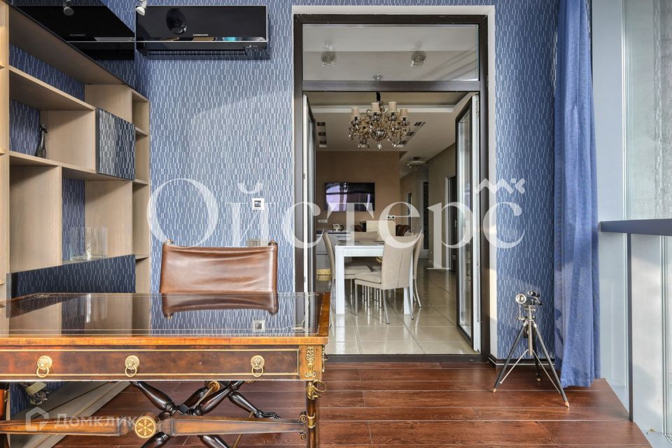 Продаётся 3-комнатная квартира, 93.7 м²