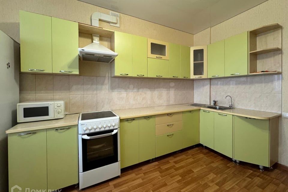 Продаётся 1-комнатная квартира, 53.5 м²