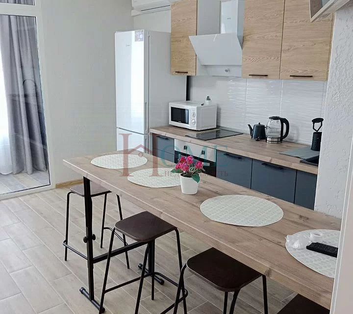 Сдаётся 1-комнатная квартира, 37 м²